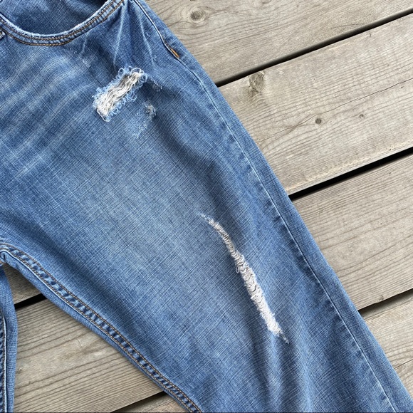 Billabong Distressed Boyfriend Jeans - Picture 5 of 8